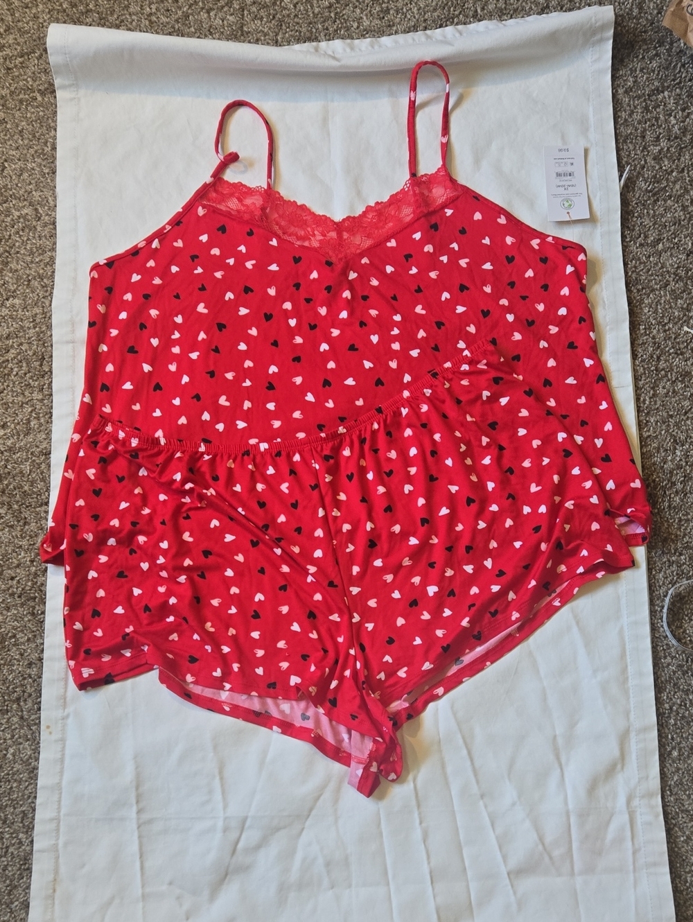 Red Heart-Print Lace Trim Cami & Short Pajama Set by